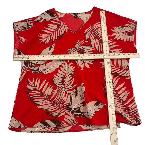 Emery Rose Red Leaf Print Blouse Size XXL Short Sleeve - Picture 3 of 5